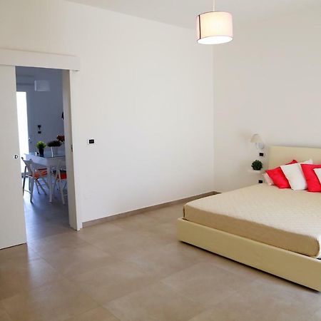 Casa Vacanze Coralloholiday Hotel Torre Lapillo Buitenkant foto